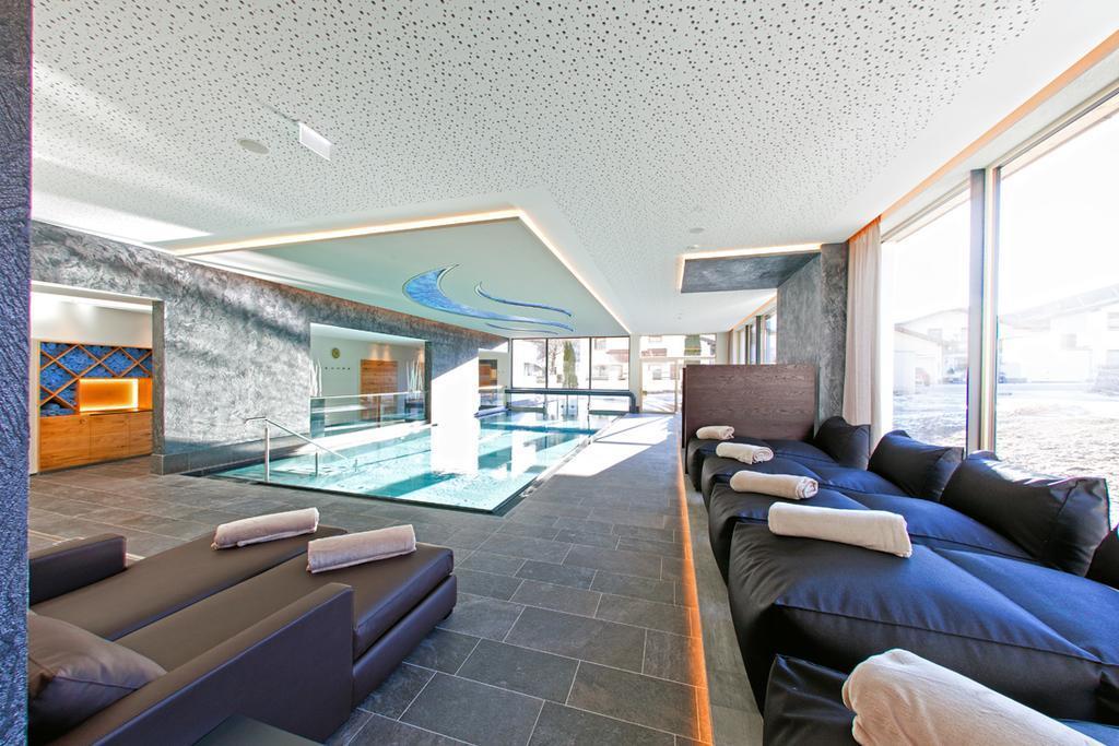 Truyenhof Hotel 4*